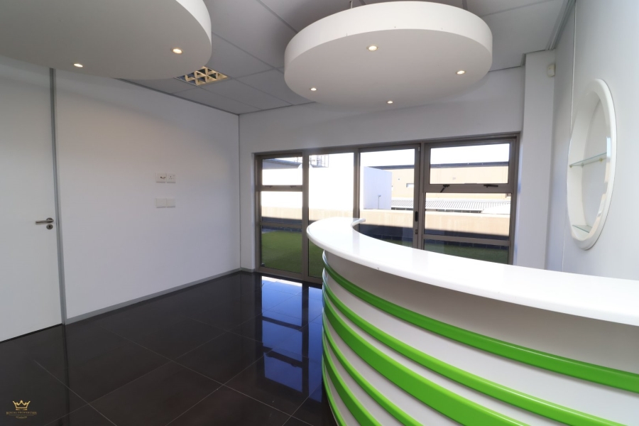 To Let commercial Property for Rent in Woodstock Western Cape